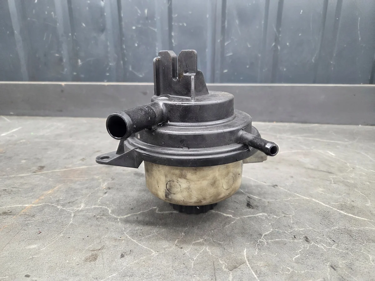 Polttoainesäiliö Dodge Grand Caravan 3.8 V6 04781547AC
