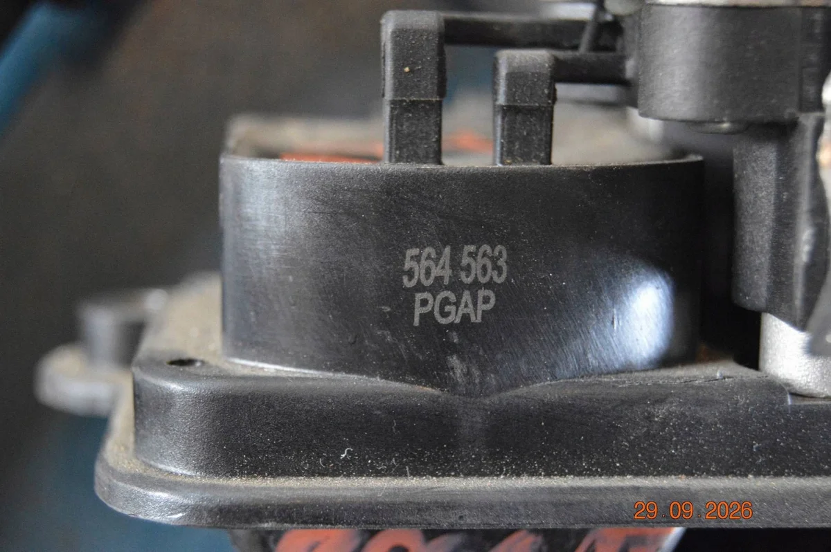 Bobina accensione VW Passat B5 058905105A image 5