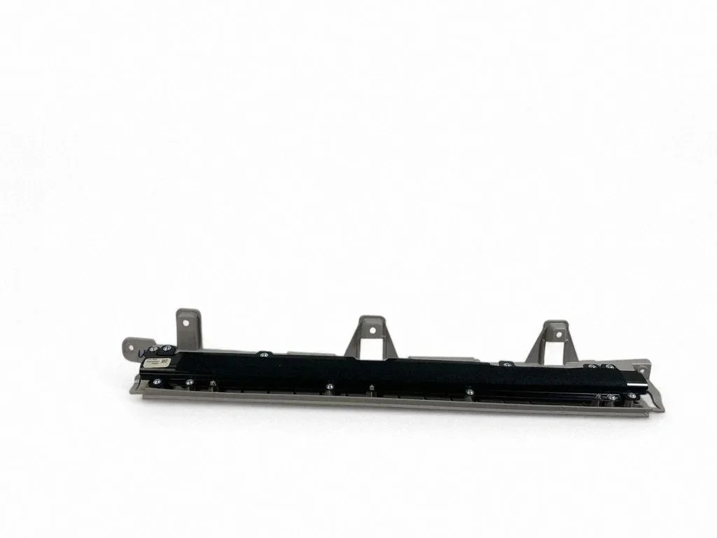 Chrysler Pacifica Rear Window Sunshade PX92000302AY image 3