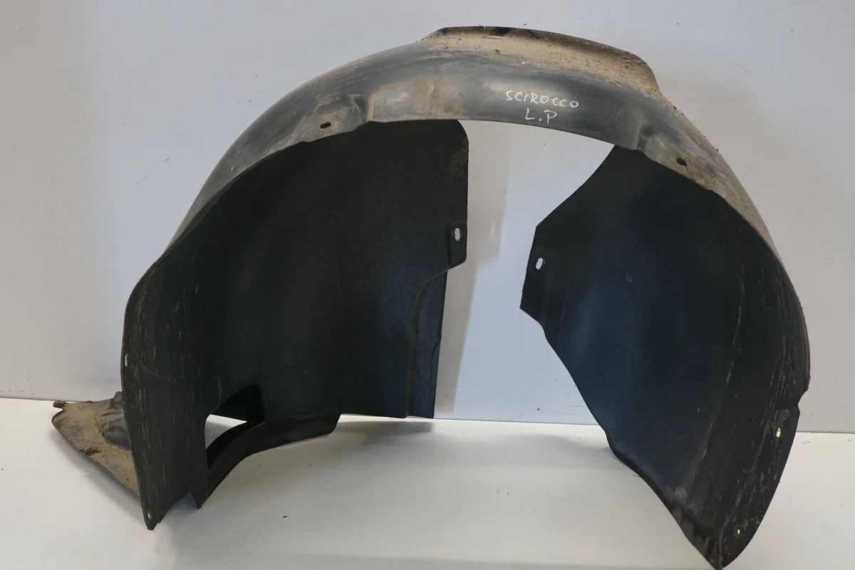 VW Scirocco Wielkpanche Links Voor