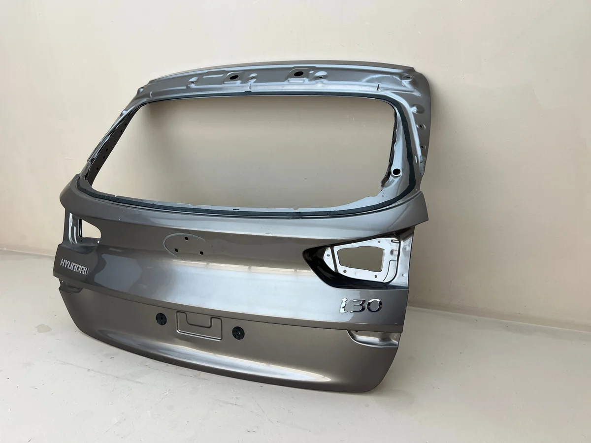 Tapa Maletero Hyundai i30 III Kombi 2017- image 3