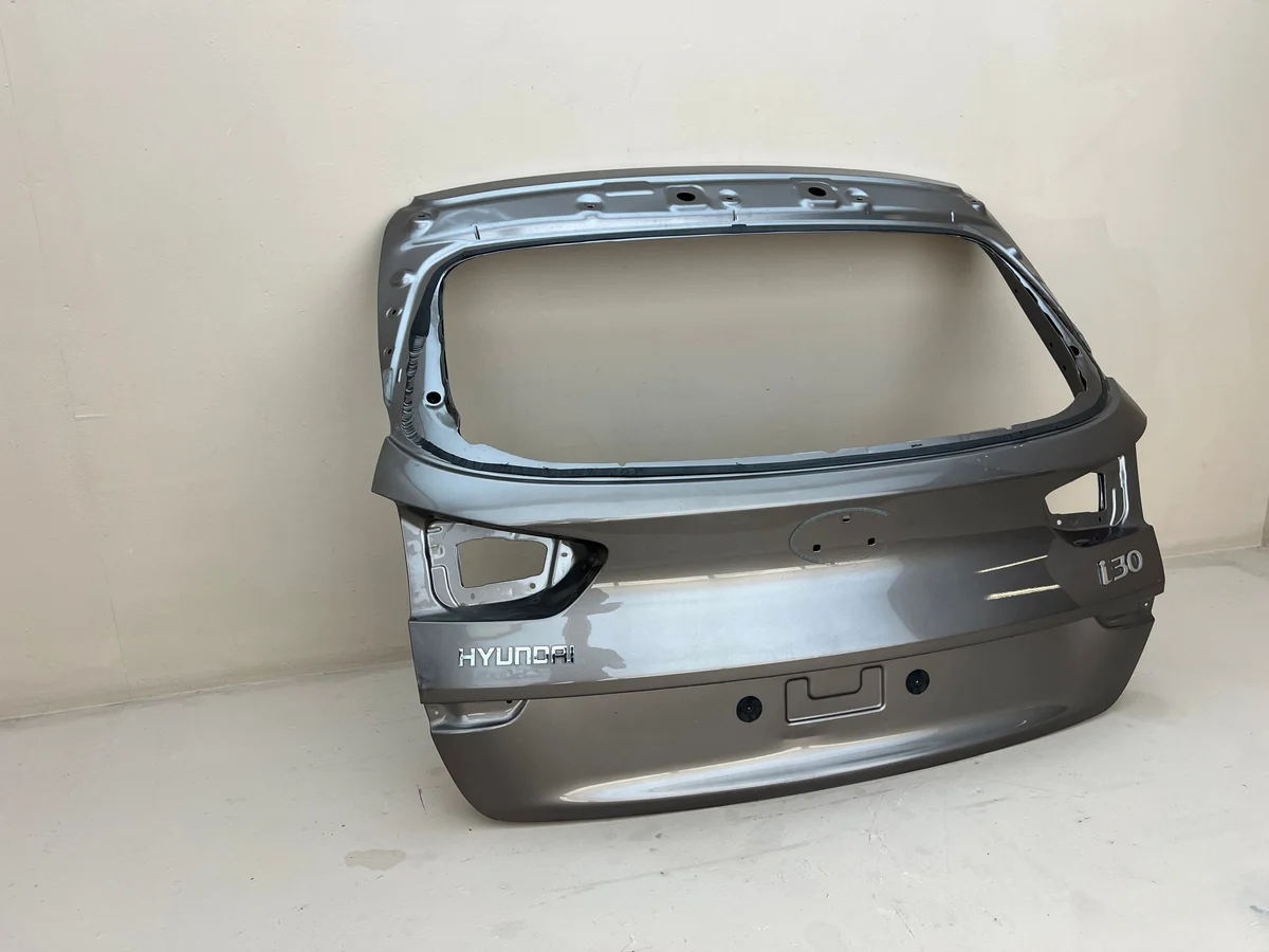 Tapa Maletero Hyundai i30 III Kombi 2017- image 4