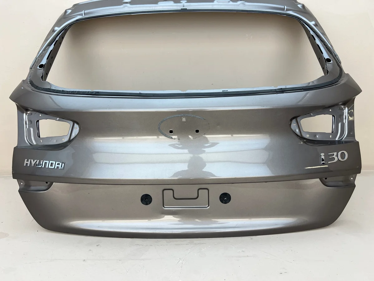 Tapa Maletero Hyundai i30 III Kombi 2017- image 6
