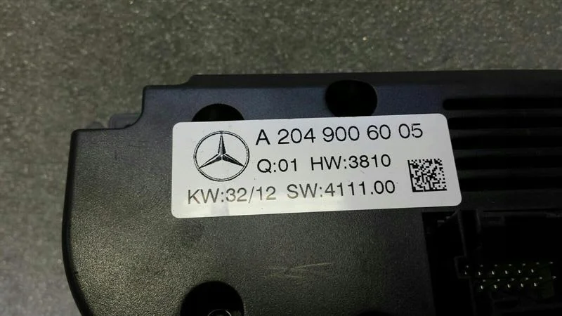 Climatizzatore Mercedes CLS W218 A2049006005 thumbnail 3