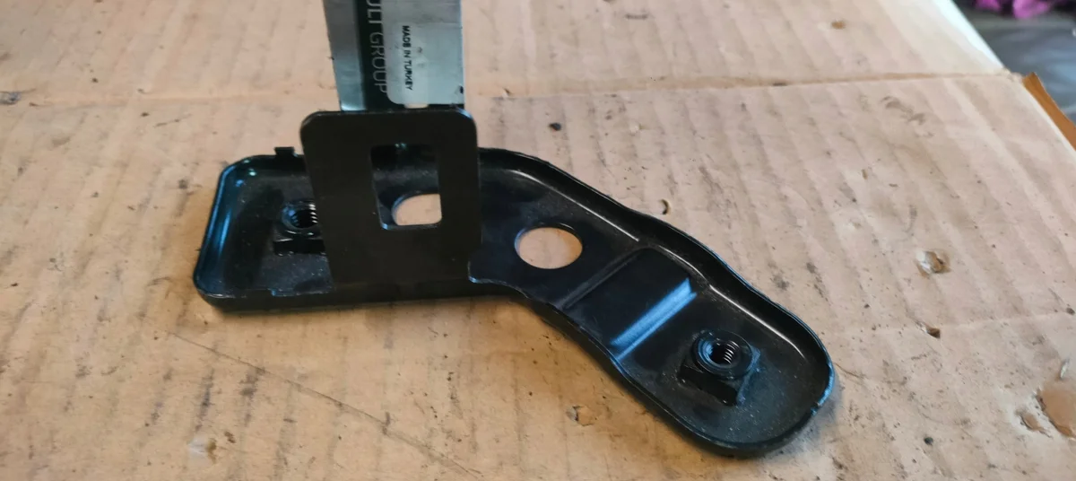 Supporto Sinistro Anteriore Renault Fluence Z.E. image 4