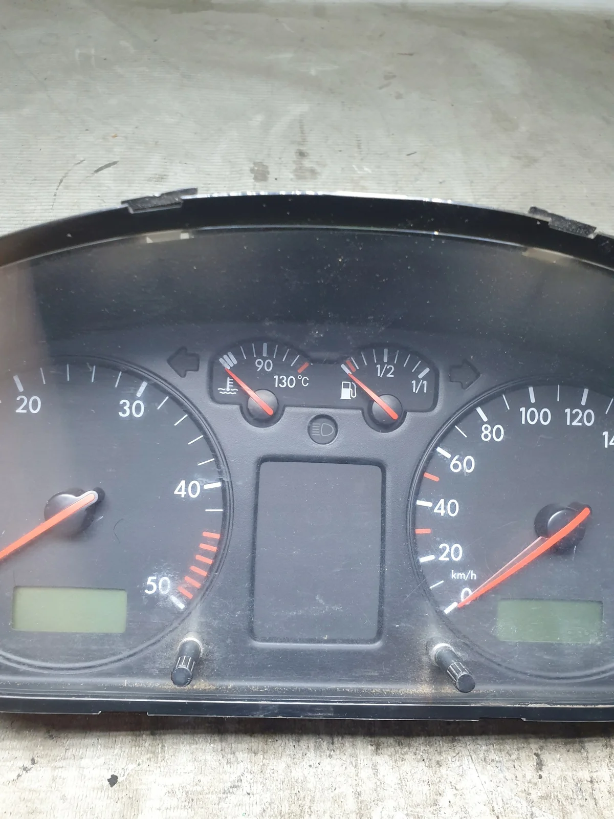 Compteur VW T4 2.5 TDI 7D0920800D thumbnail 4