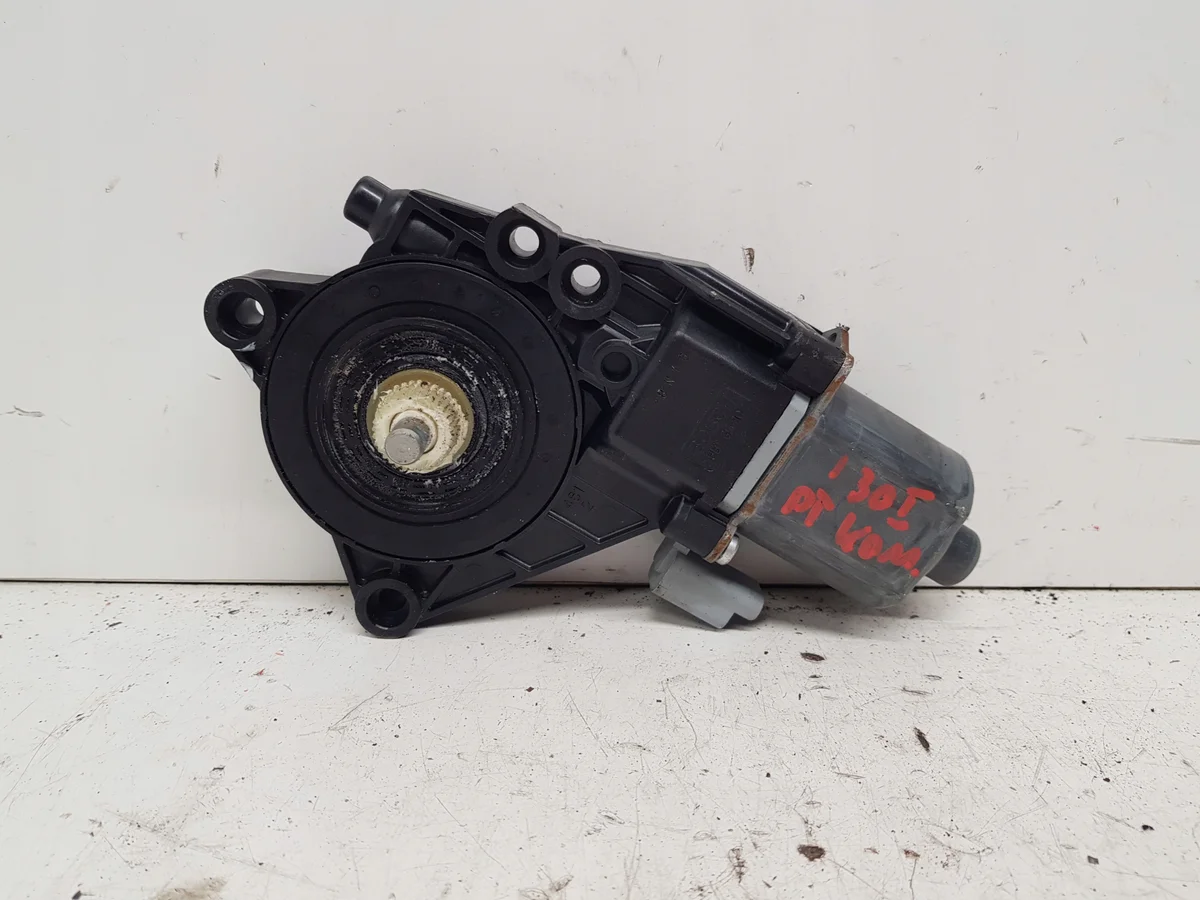 Hyundai Window Motor 834502R000 Used thumbnail 3