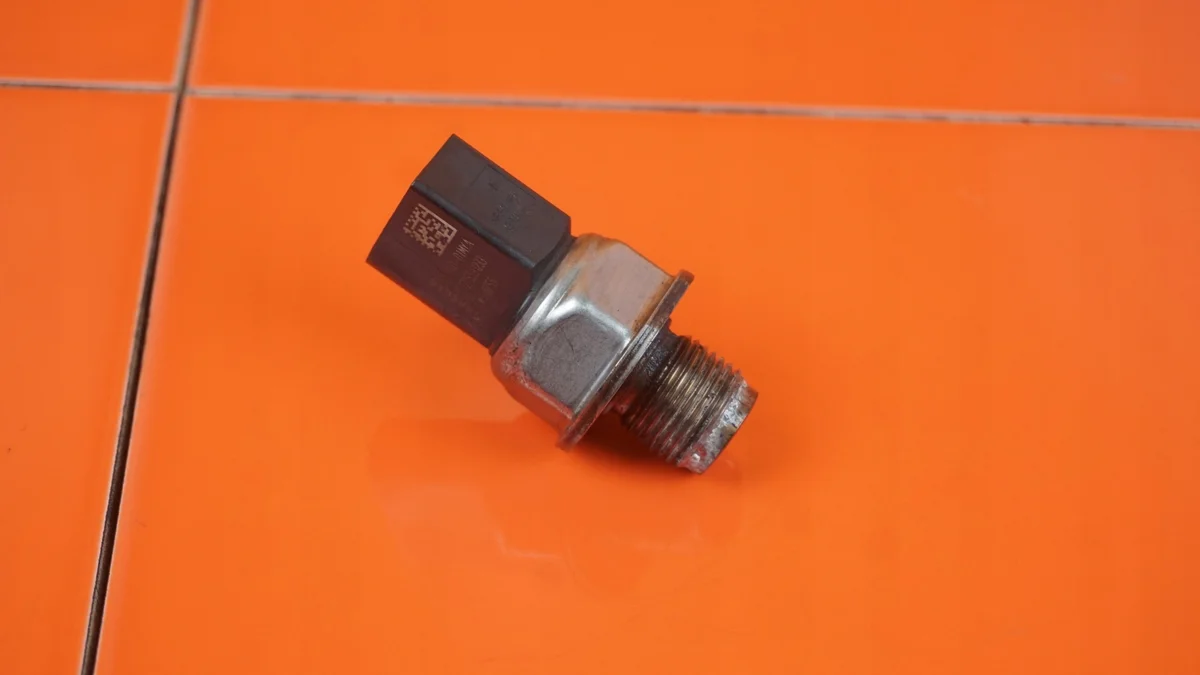 Kraftstoffdrucksensor 55PP40-01 für Boxer Jumper image 3