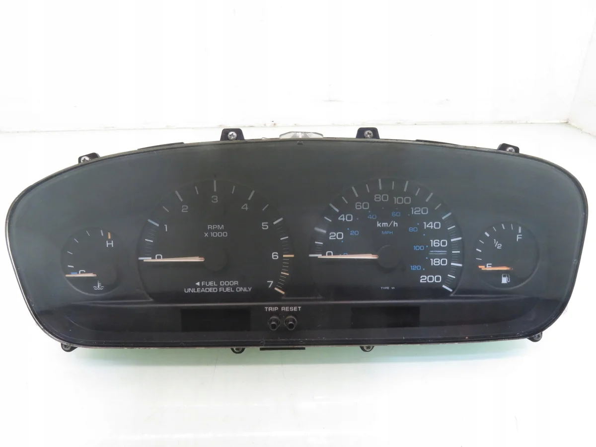 Luzes Dodge Grand Caravan 3.8 Usado