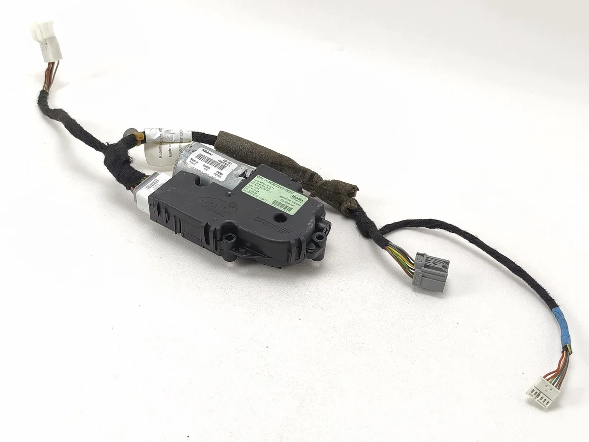 Schiebedach Motor Mercedes B W246 A2469005004 image 3