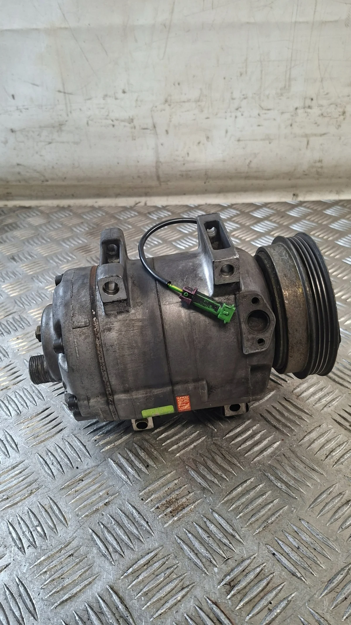 Klimakompressor VW Passat B5 8D0260805D image 6