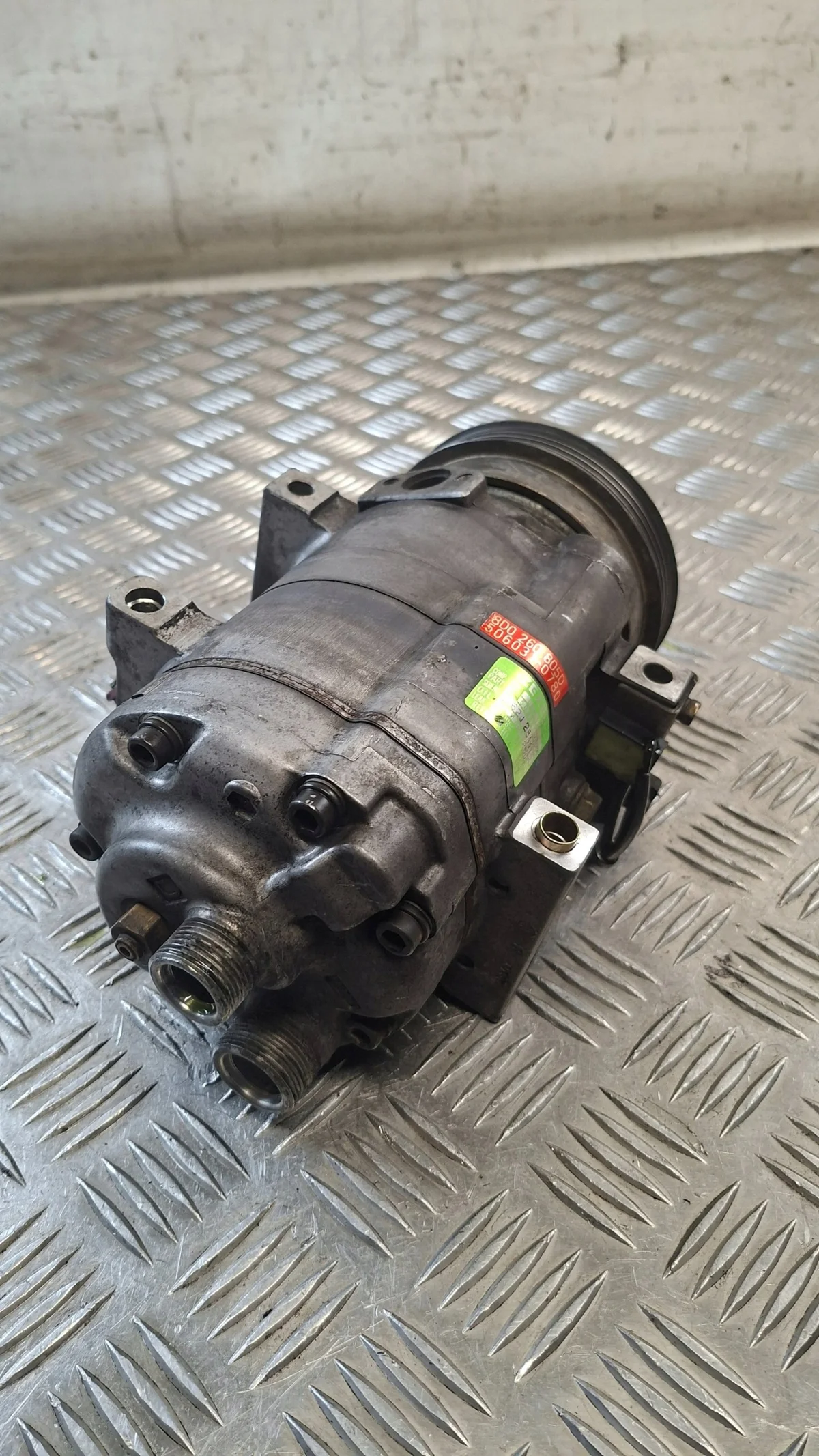 Klimakompressor VW Passat B5 8D0260805D image 10