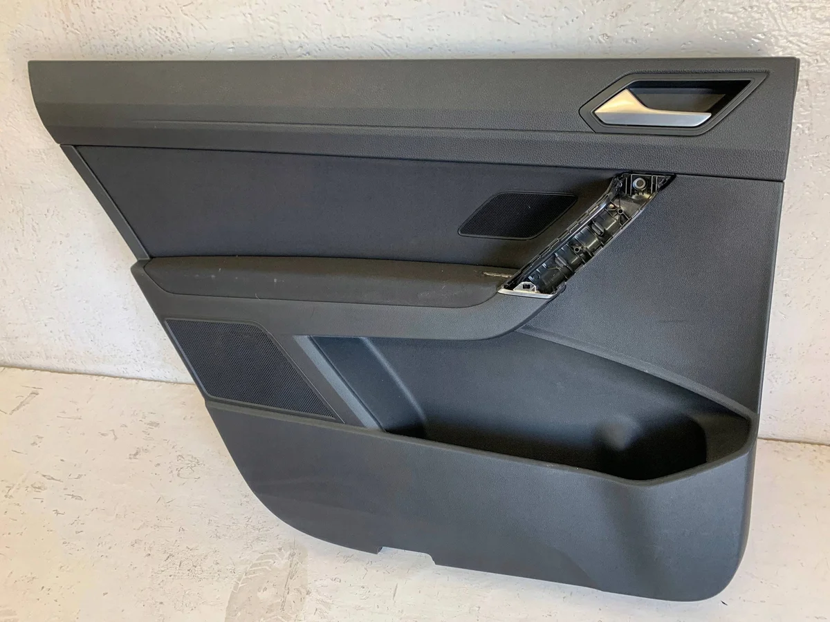 VW Touran ovipaneeli vasen takaosa OEM 0000001123780 image 3