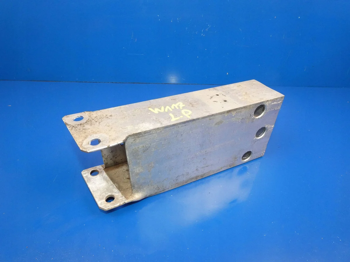 MERCEDES CLA W117 W176 W156 W246 Soporte Izquierdo