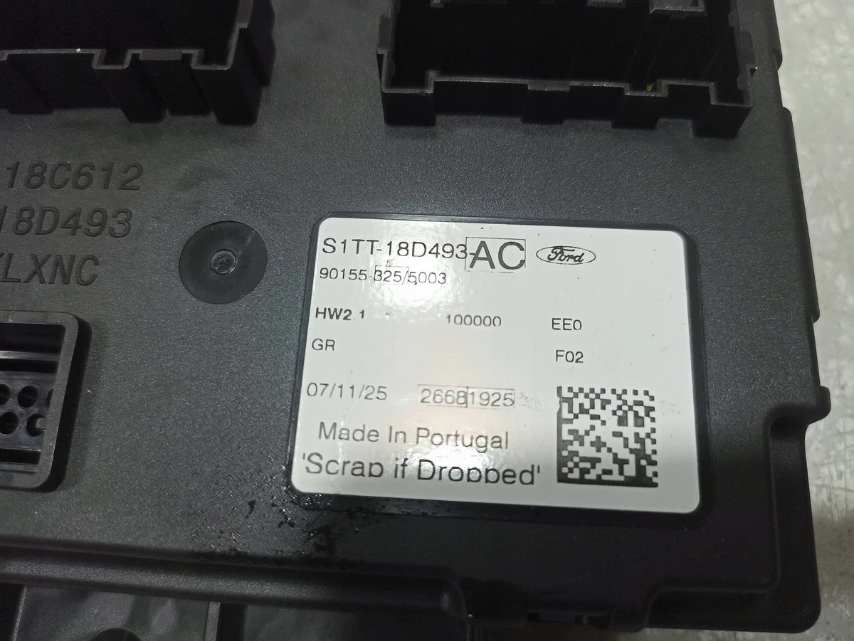 Istuinmoduuli Ford Puma S1TT-18D493-AC image 3