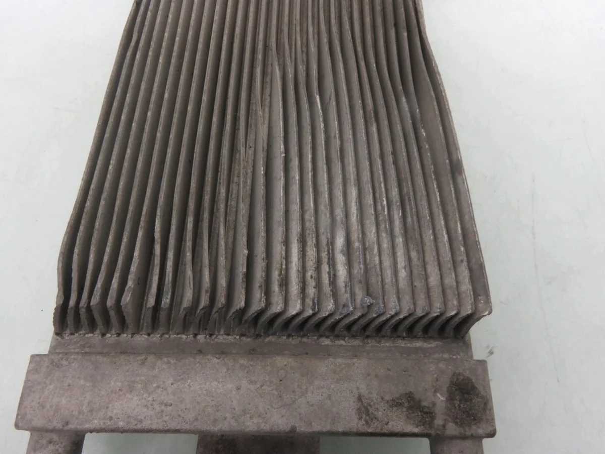 Radiateur carburant VW Golf Plus 1K0201898 A1155950-1K0201898 image 3