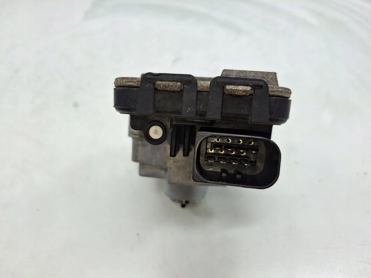 BMW 7643762 Stellmotor für Untersetzungsgetriebe image 8