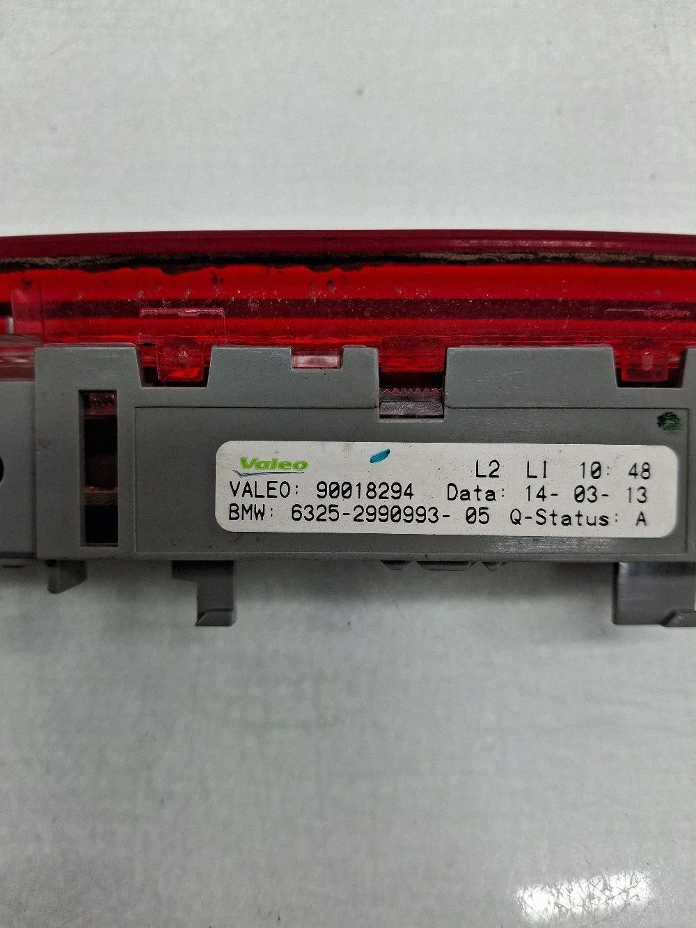BMW X1 E84 2012 3ème feu stop OEM 90018294 image 8