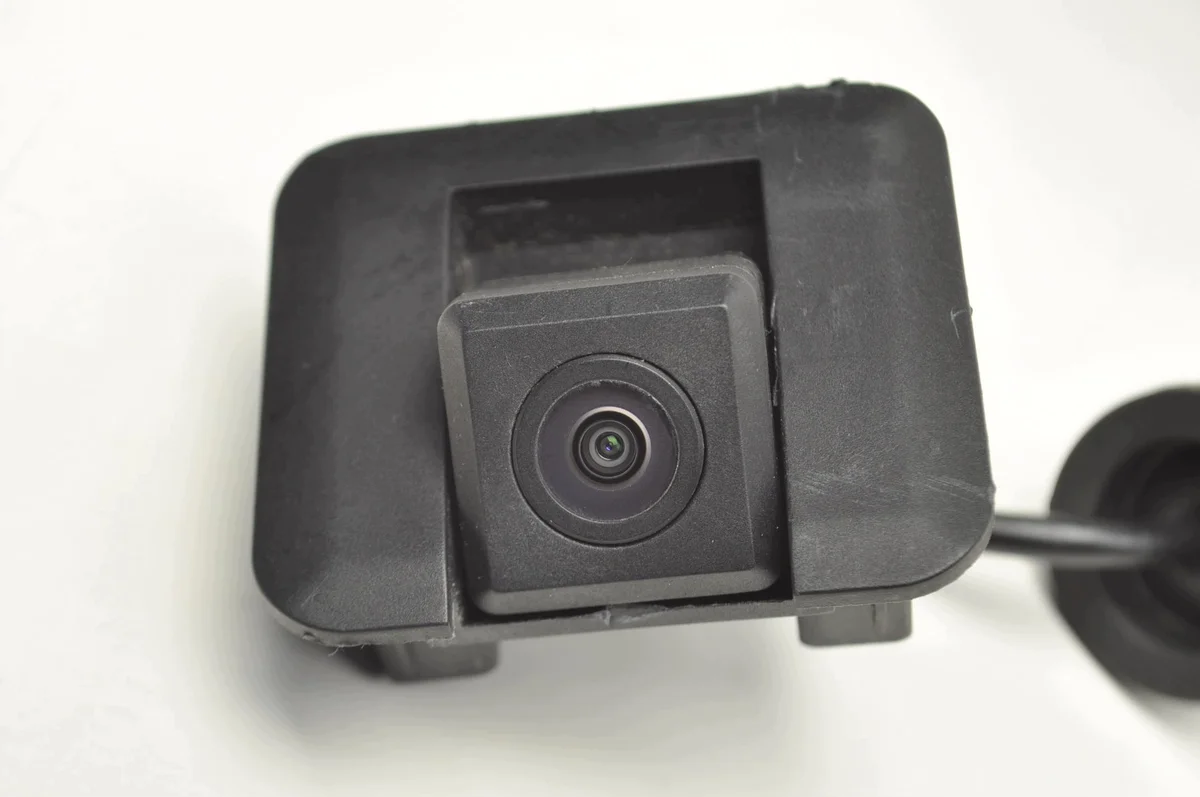 BAIC X35 Reversing Camera MR-A00094044 image 3