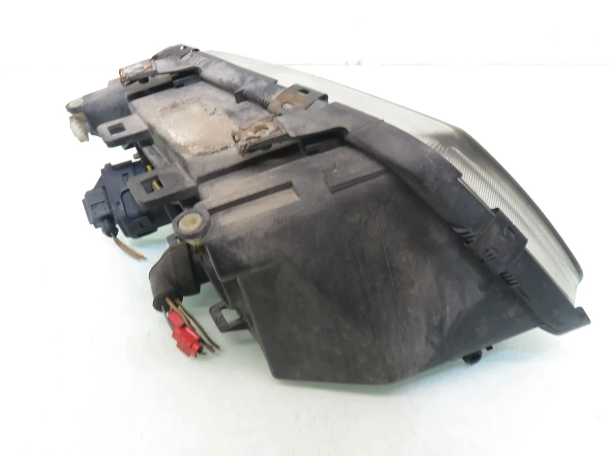 Phare avant gauche Audi A3 8L1 image 6