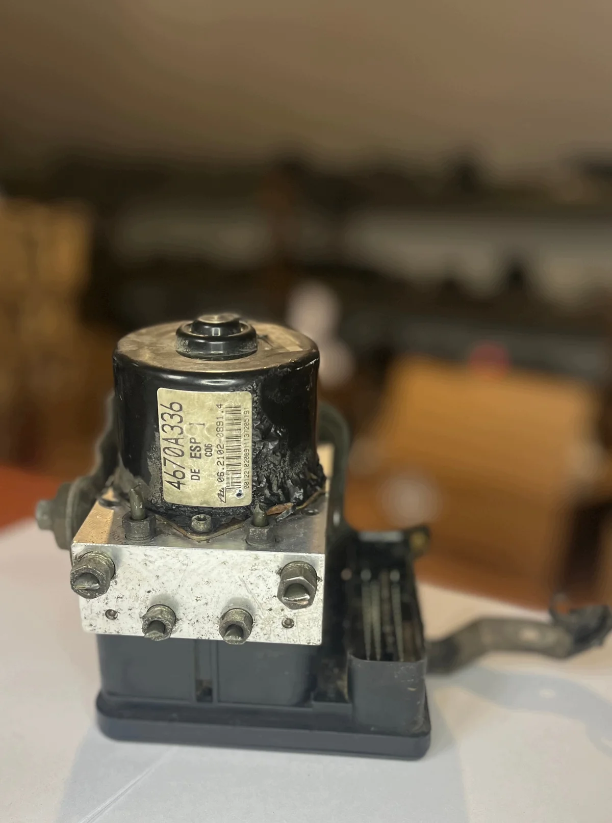 Pompe ABS Mitsubishi 4670A336 image 2