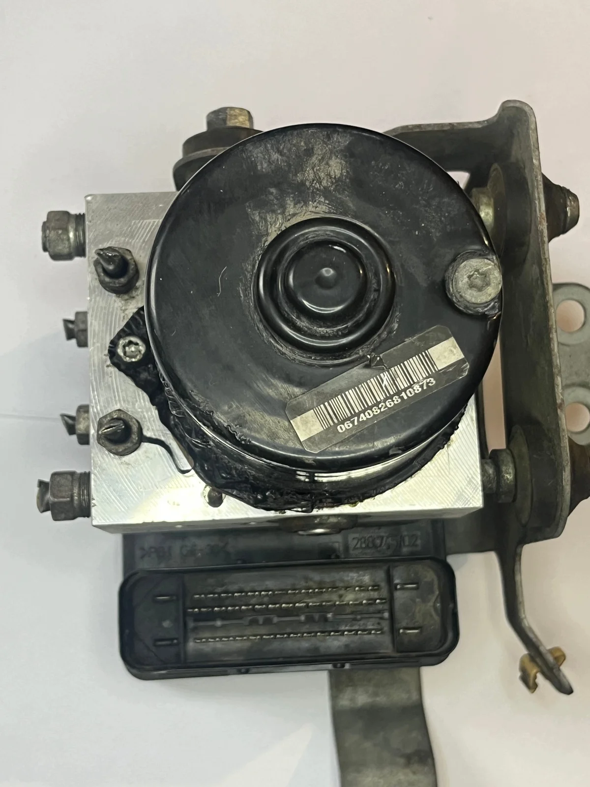 Pompe ABS Mitsubishi 4670A336 image 3