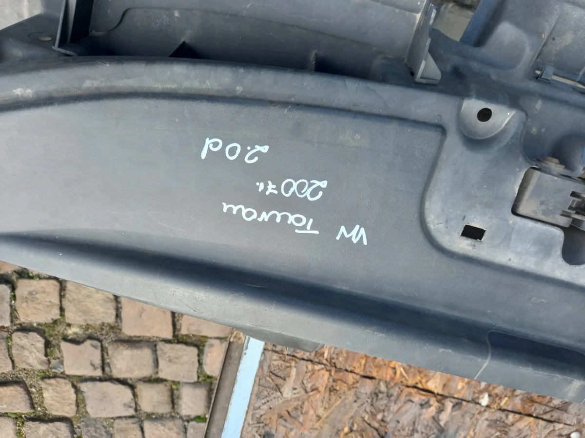 Refuerzo delantero VW Touran 2001-2007 image 6