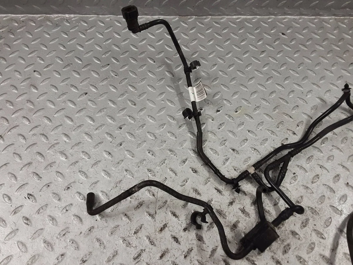 Jaguar F-Pace Vacuum Hose HK834090FG image 5