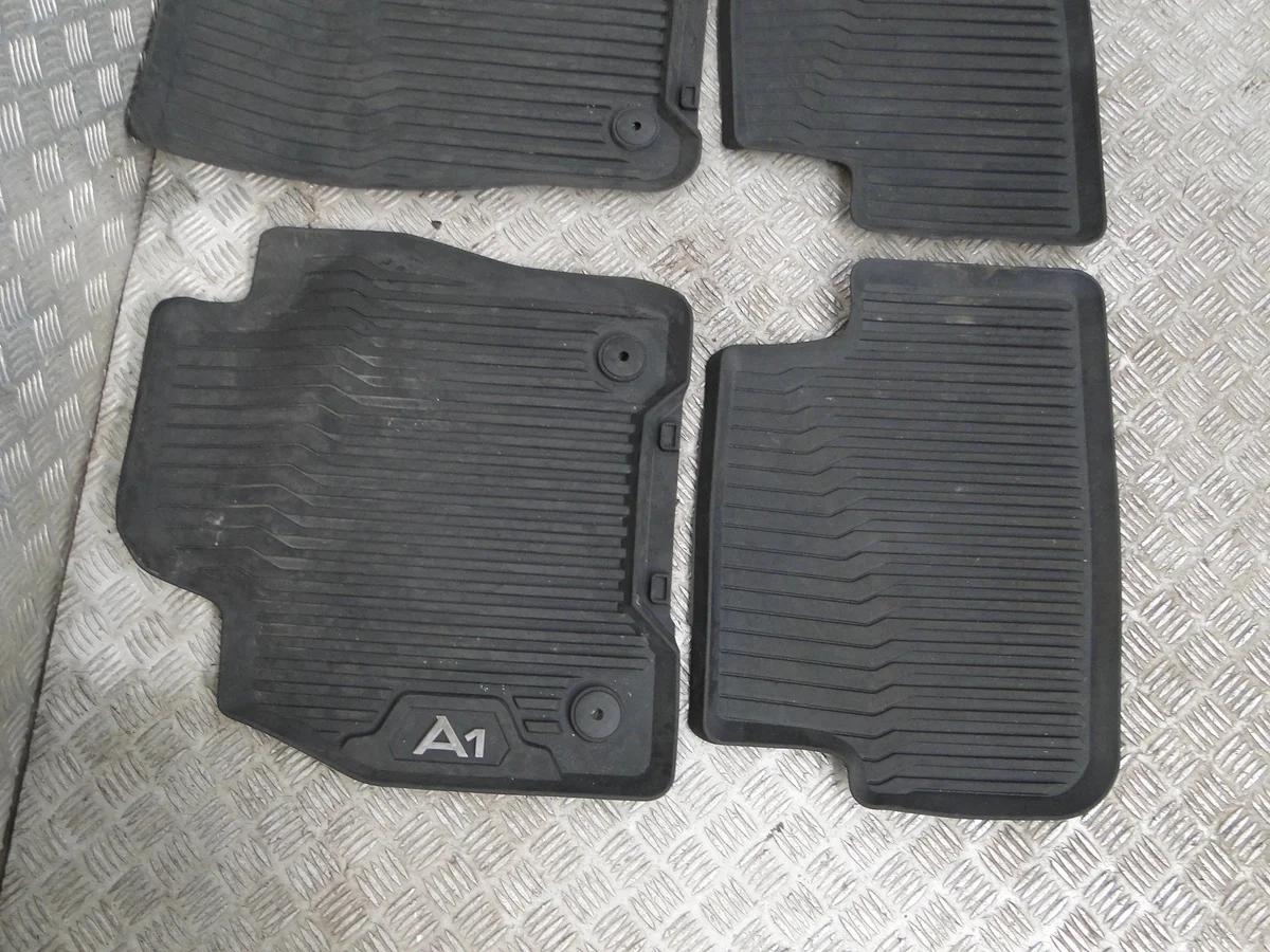 Golvmattor Audi A1 II 82A 2018 Gummi OEM 82B061501 image 4