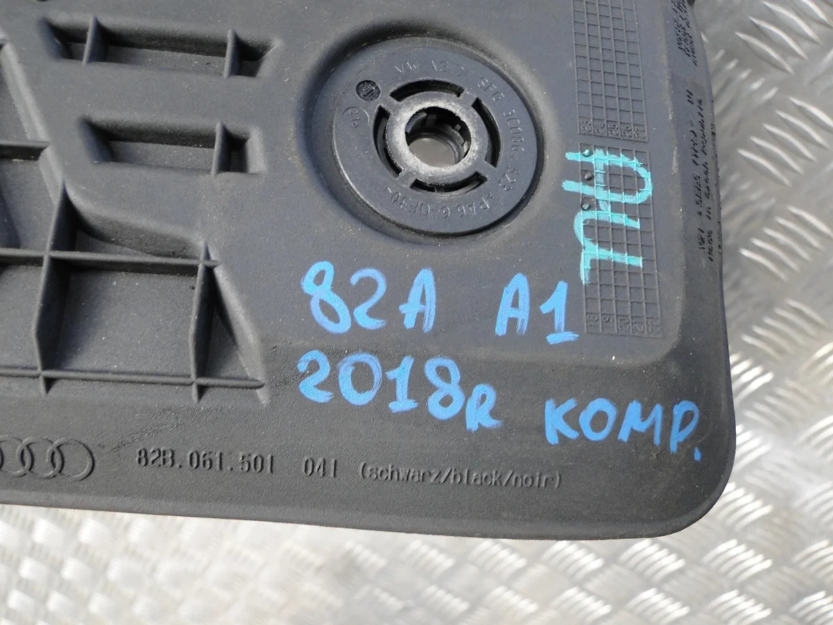 Golvmattor Audi A1 II 82A 2018 Gummi OEM 82B061501 image 7