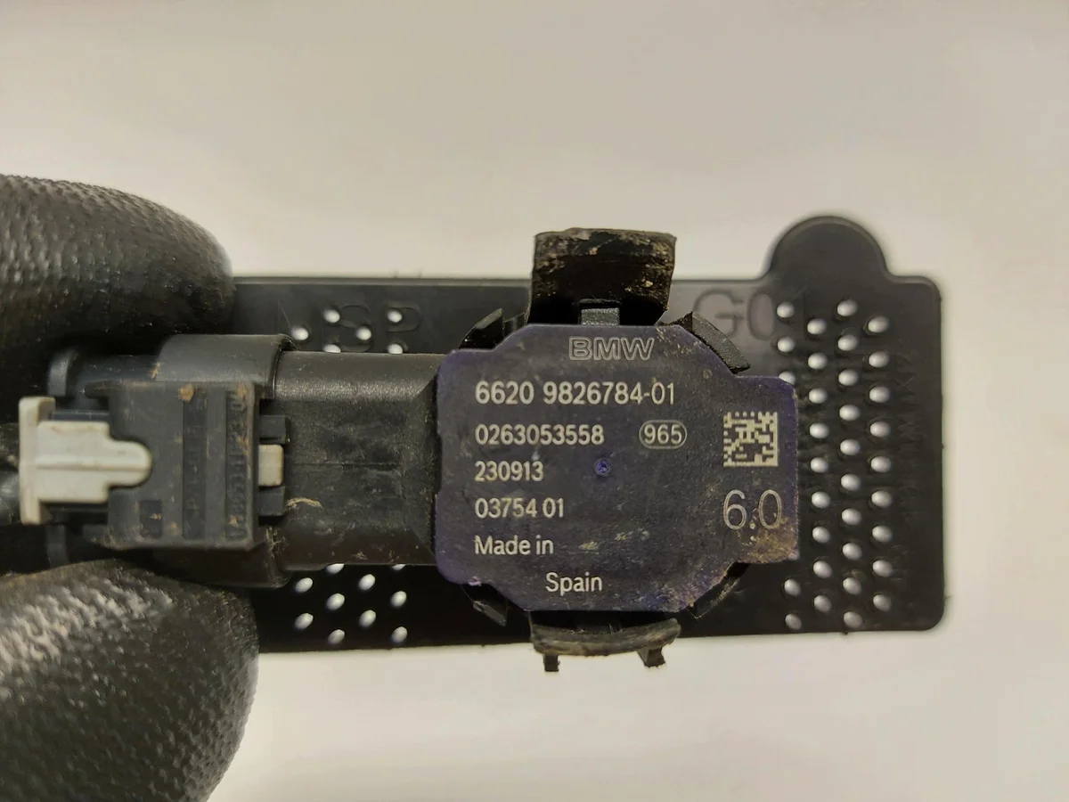 BMW G02 X4 M40i PDC Sensor 9826784 image 3