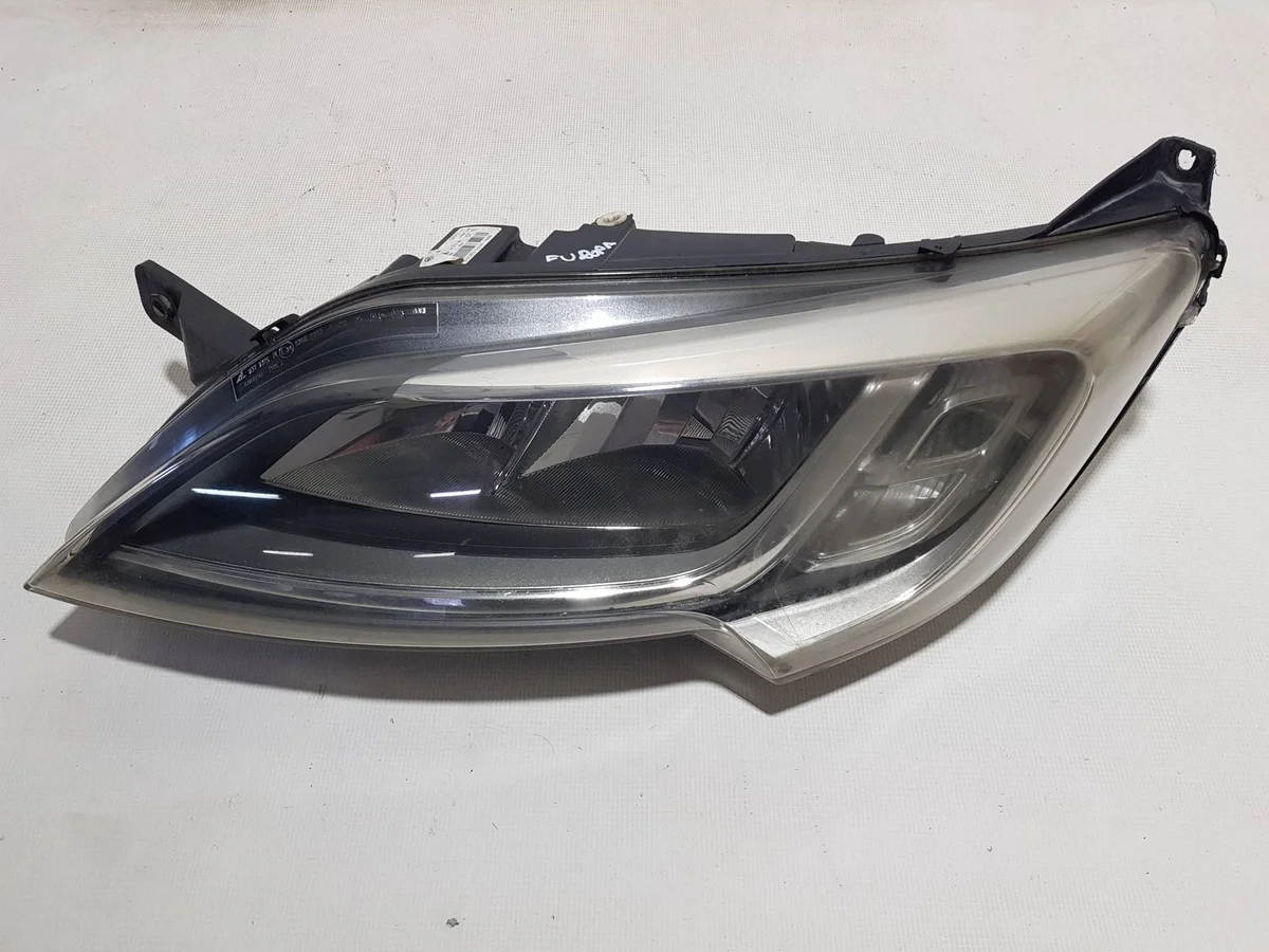 Fiat Ducato Left Headlight 1374296080BG Used