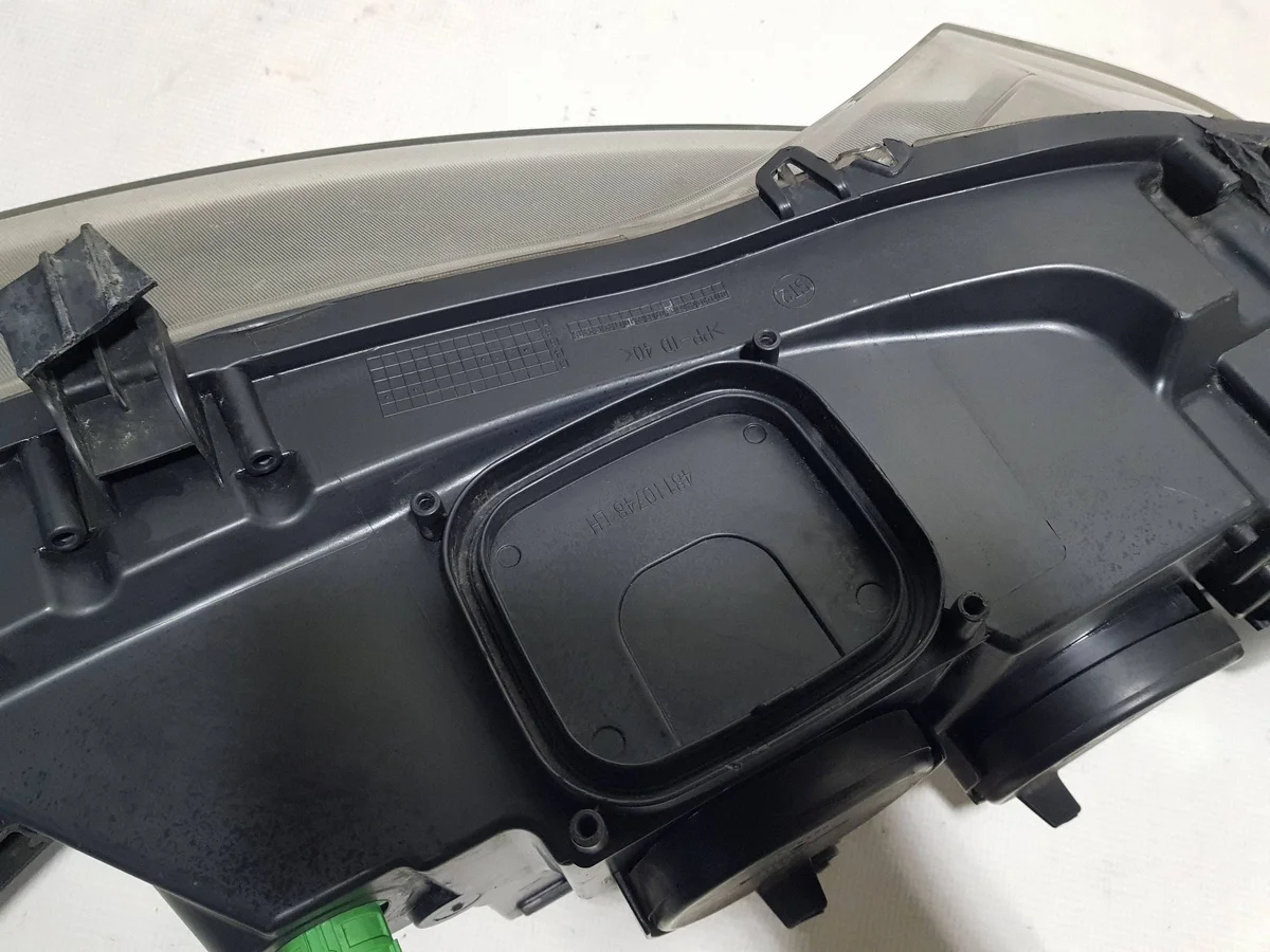 Fiat Ducato Left Headlight 1374296080BG Used image 10