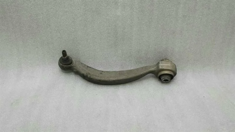 Mercedes SLK R171 Braço de Suspensão Dianteiro Direito A2043306811