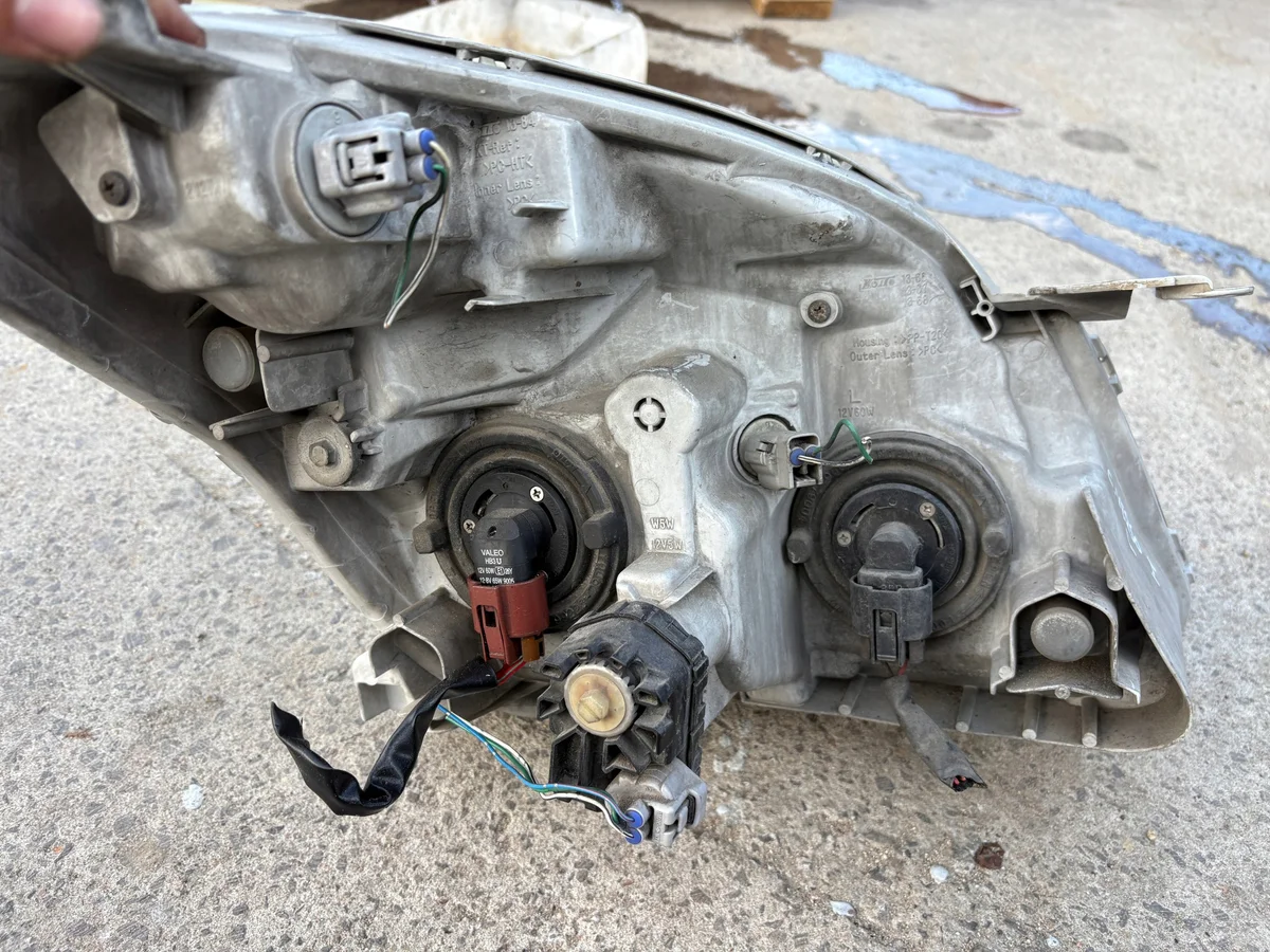 Toyota Corolla Verso Scheinwerfer Links Vorne image 6