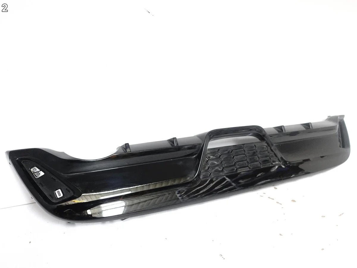 Toyota Yaris IV Spoiler Arrière image 3