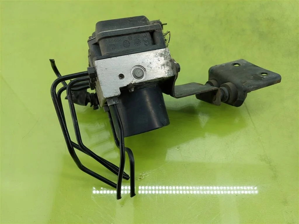 ABS-pumppu Skoda Fabia I 6Q0907379R image 3