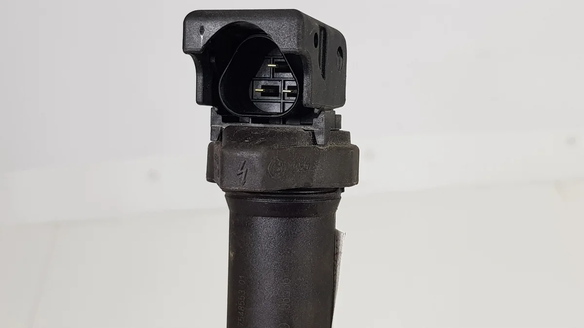 Bobine BMW 5 E60 E61 12138616153 image 3