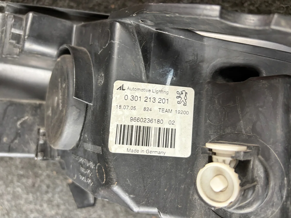 Peugeot 407 vasen etuvalo 9660236180 image 10