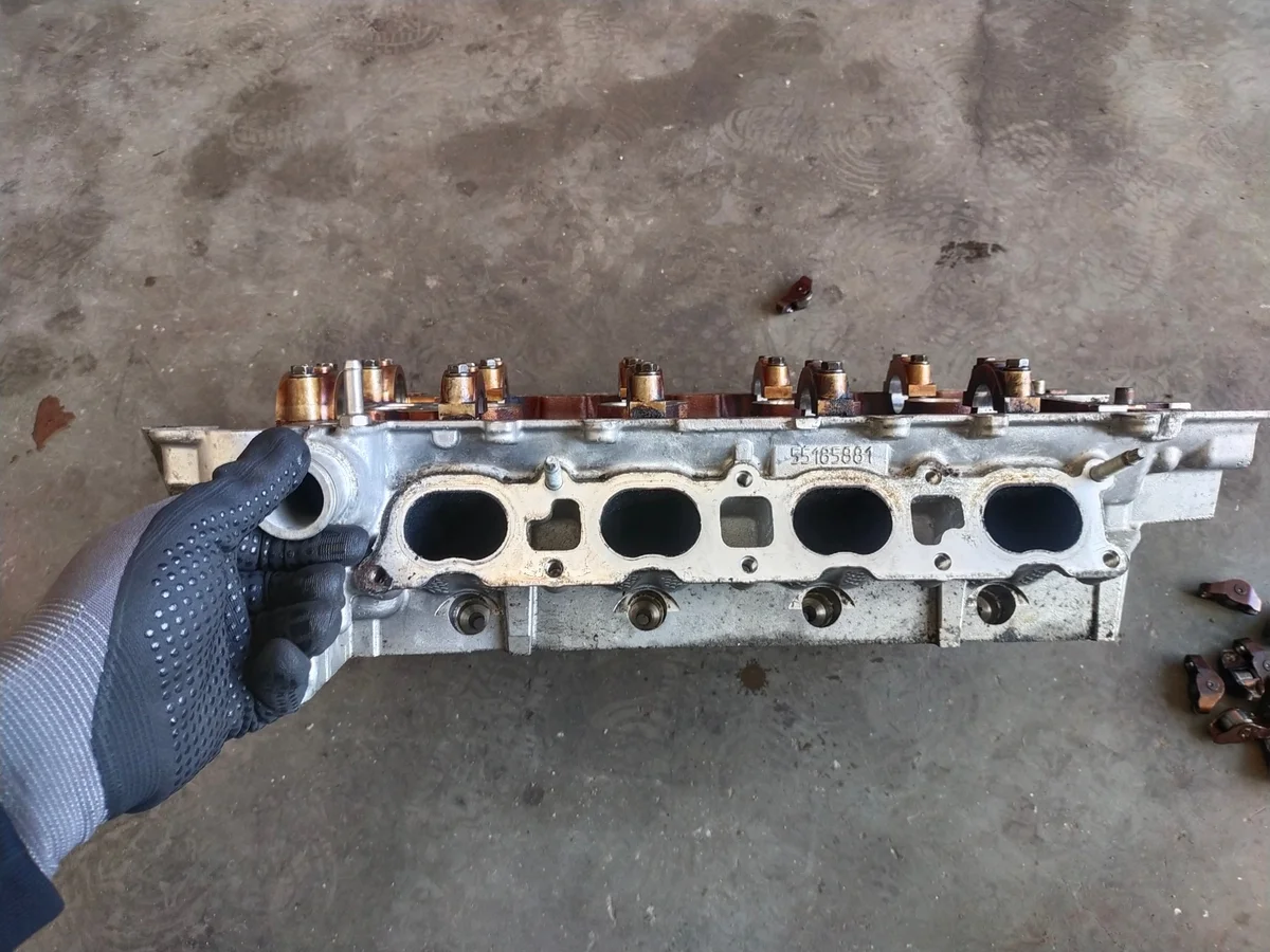 Culasse Alfa Romeo 159 1.9 2.2 JTS image 6
