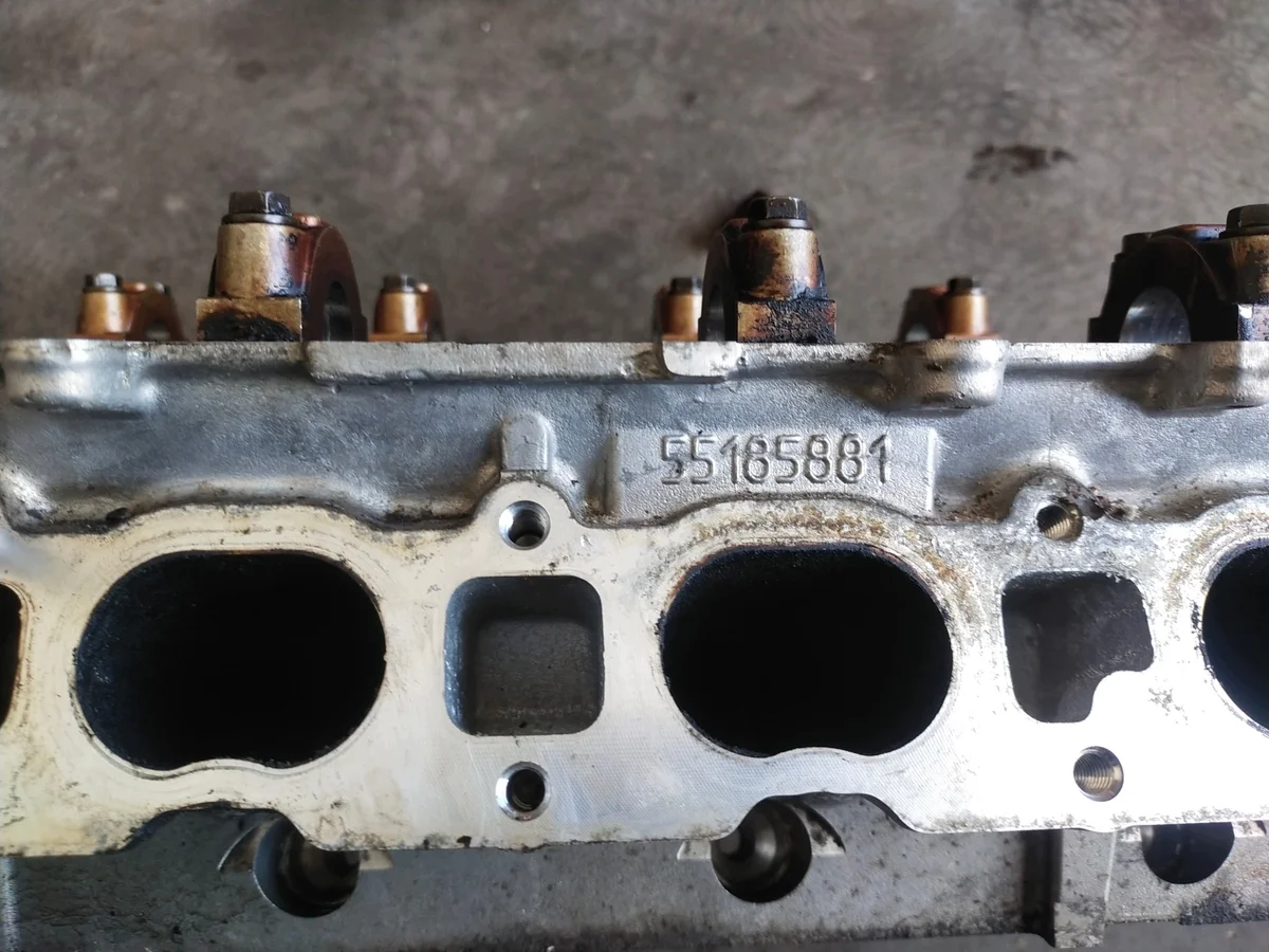 Culasse Alfa Romeo 159 1.9 2.2 JTS image 7