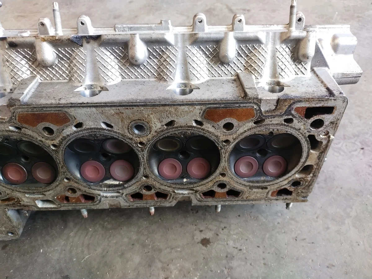 Culasse Alfa Romeo 159 1.9 2.2 JTS image 9