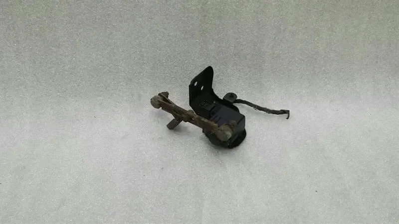 Mercedes SLK R171 Xenon Niveausensor A0025428818 thumbnail 3