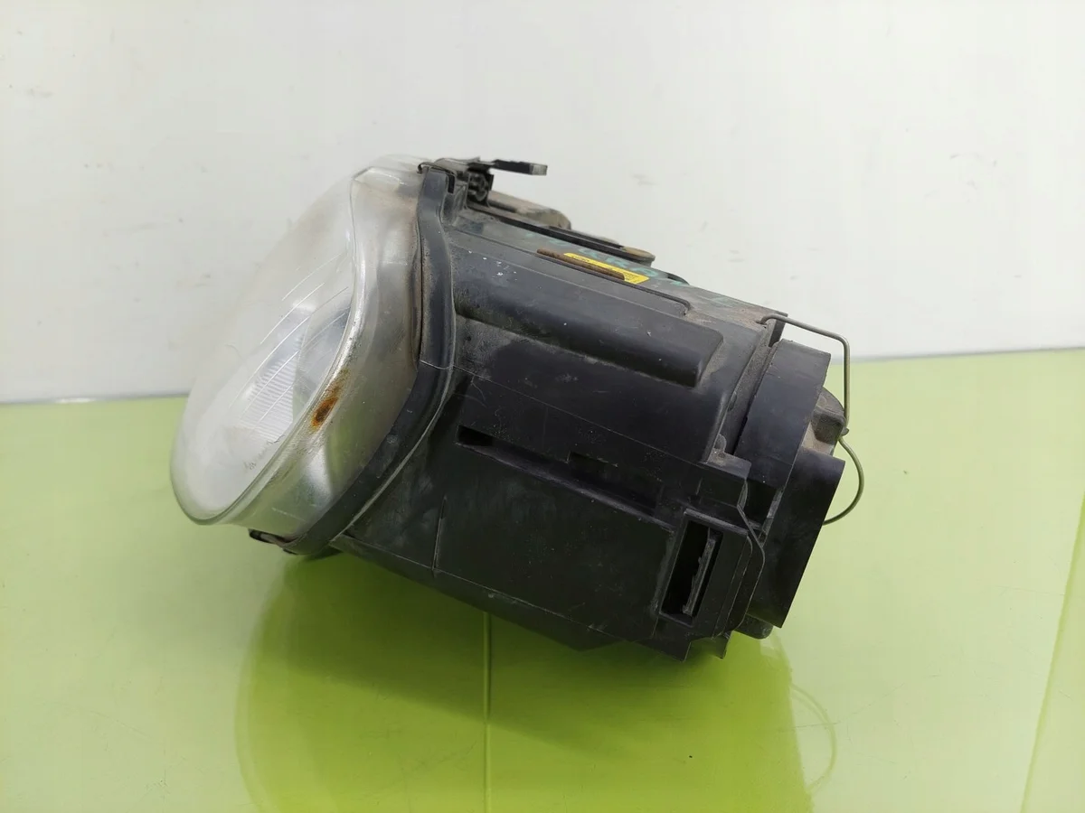 VW Touran Scheinwerfer Links 2003-2006 OEM 1T0941005D image 5