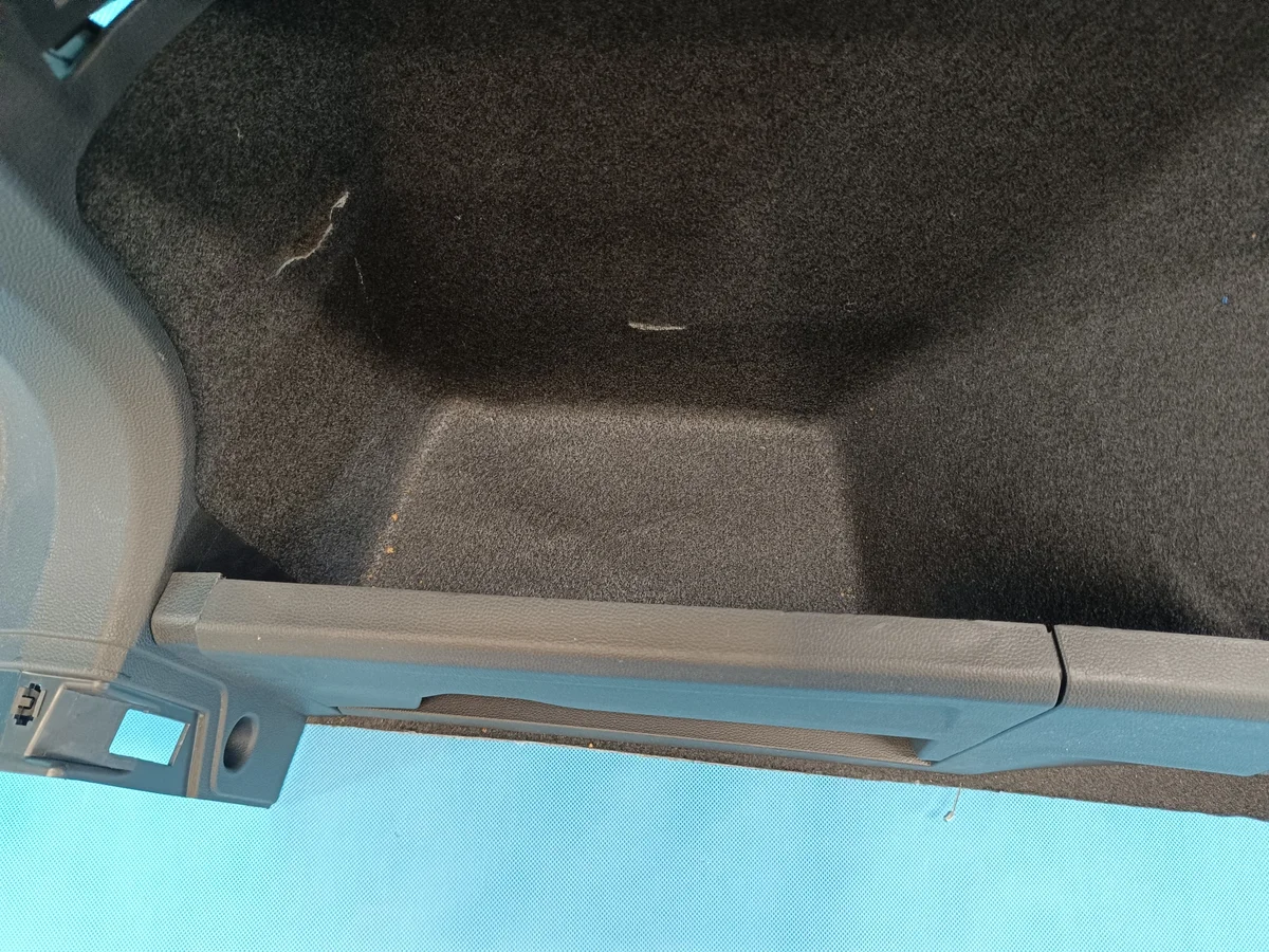 Seitenverkleidung Kofferraum links VW Tiguan 5NN867033BH image 5