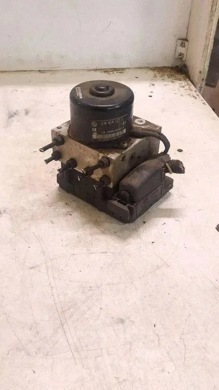 ABS-Pumpe Audi A3 1J09073790 image 3