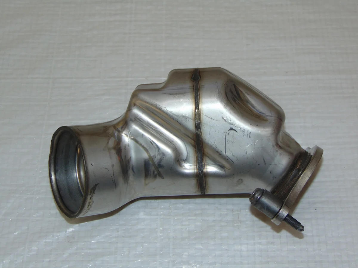 Ansaugrohr Turbo VW Passat B8 2.0TDI CUA image 4