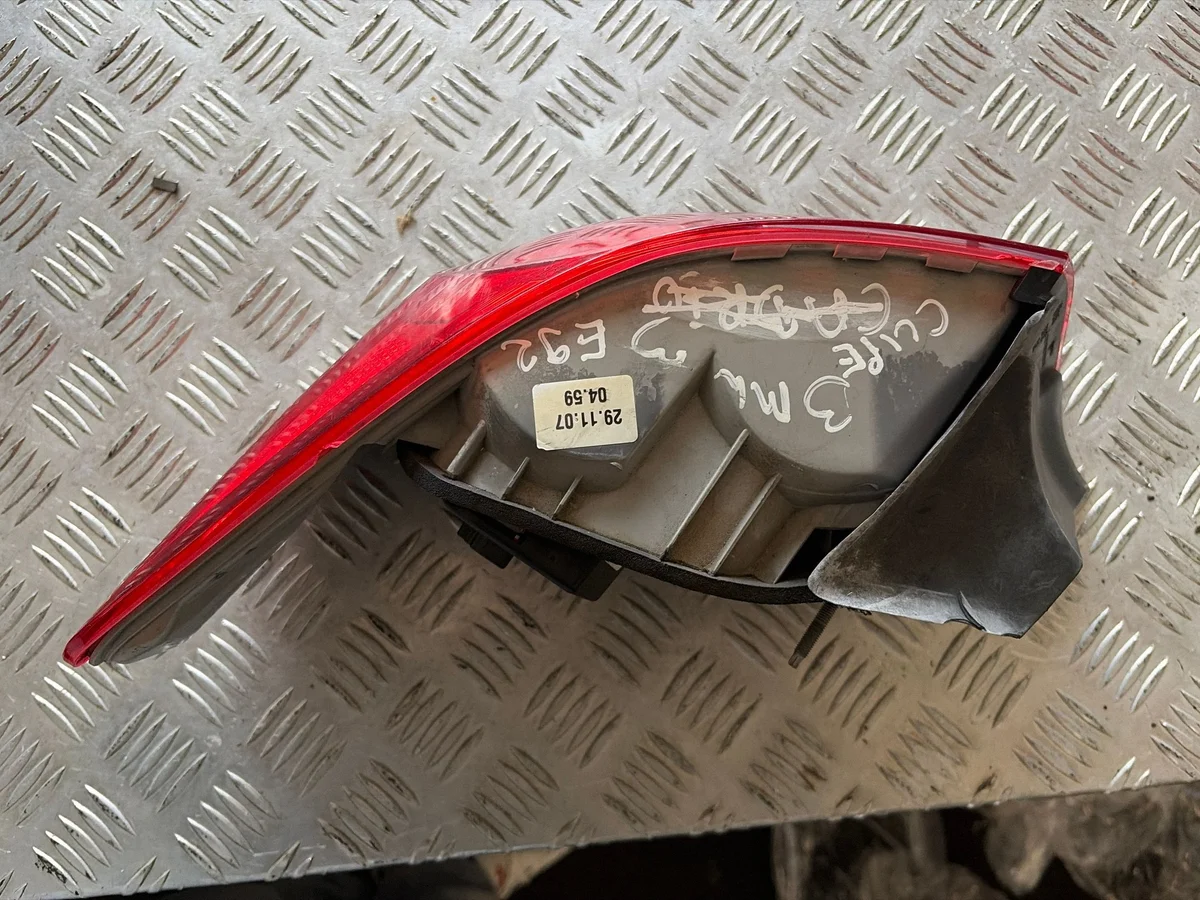 BMW 3 E92 E93 Rear Right Tail Light 63217174404 image 6