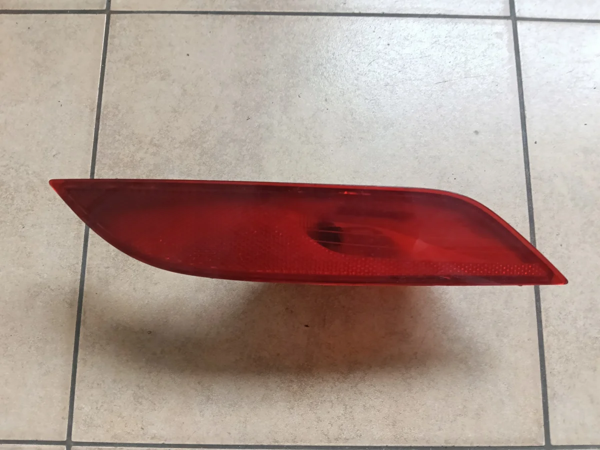 Lampada Nebbia Posteriore Volvo V40 Destra