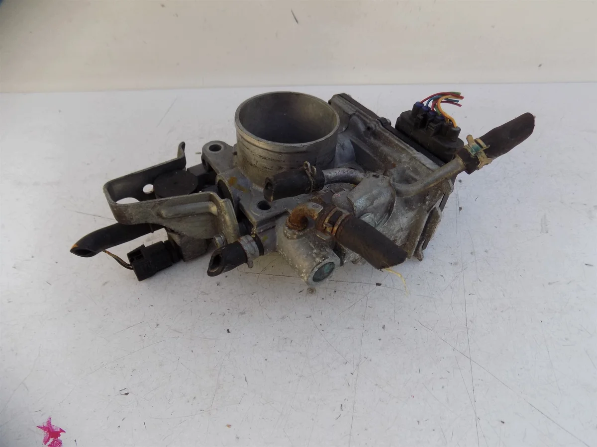 Honda Civic 8 GME2B Drosselklappe